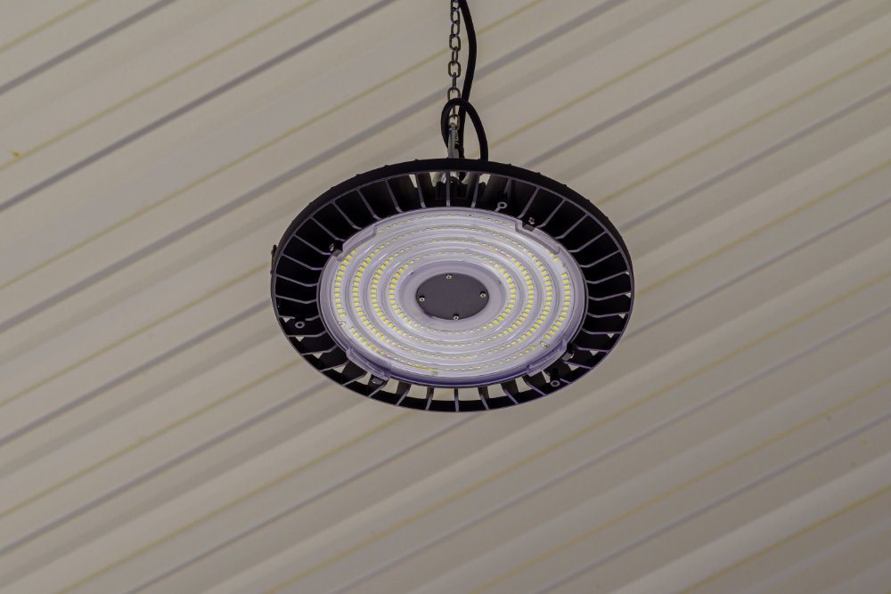 ufo-200w-in-situ.jpg